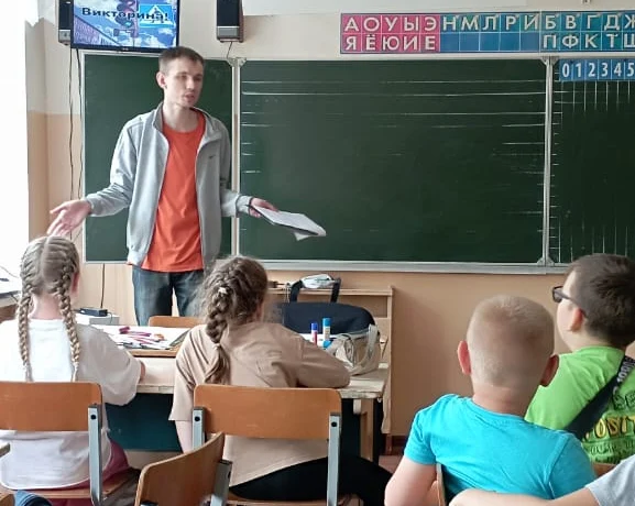 Деткам осторожным о правилах дорожных Деткам осторожным о правилах дорожных
