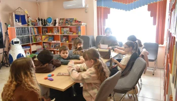 Репетируем новую сказку. Репетируем новую сказку.