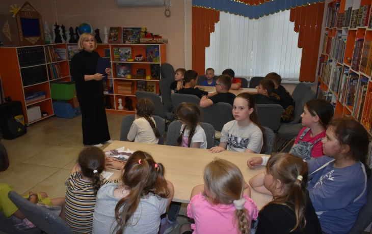 В наши окна смотрит лето